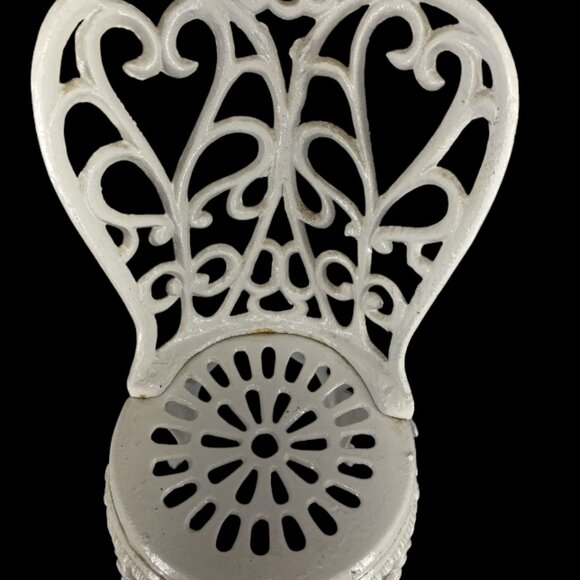 MINI CHAIR PLANT STAND – White Cast Iron, 13.5" Tall, Vintage, Plants/Candles - Picture 3 of 9